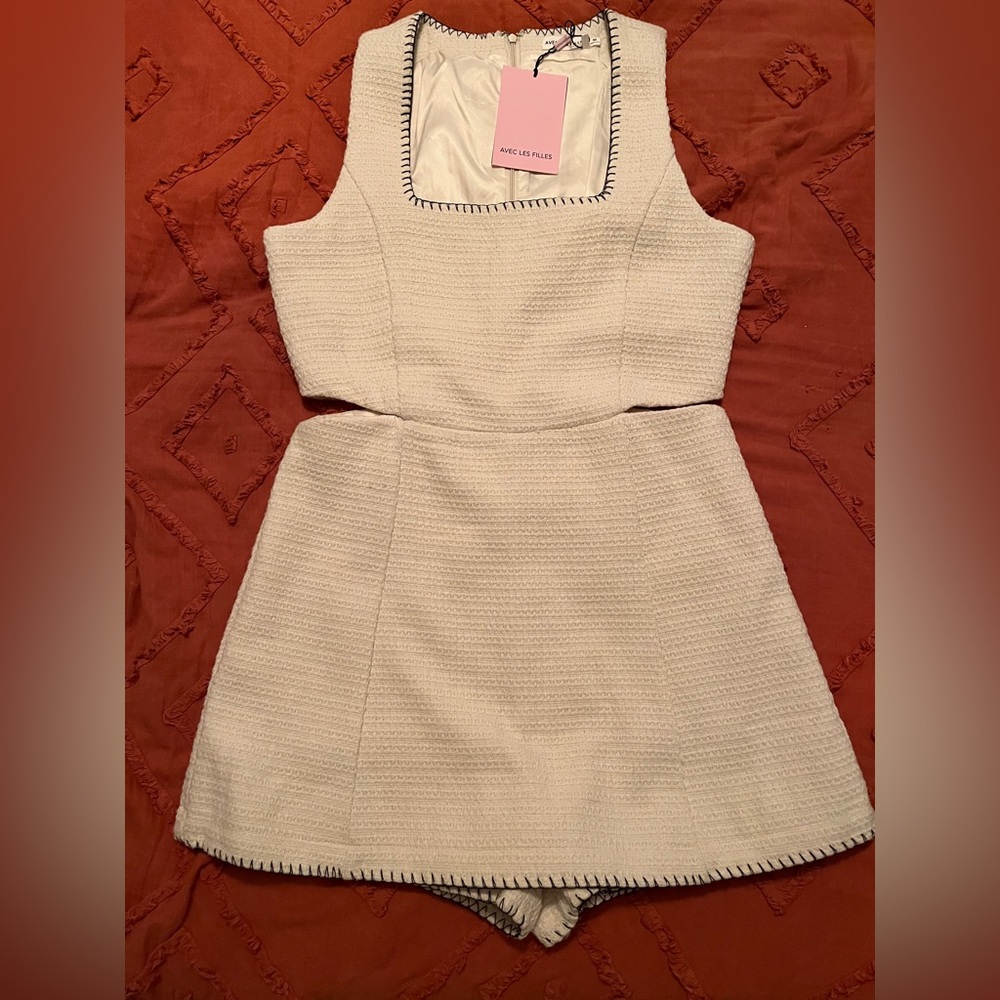 Avec Les Filles “With the Girls” Whipstitch Trim Cutout Sleeveless Romper